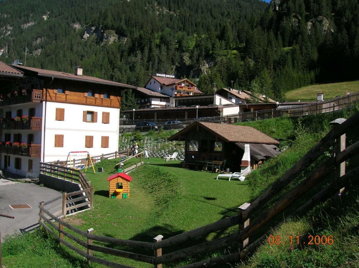 Majon Di Roces Villa Canazei Exterior photo